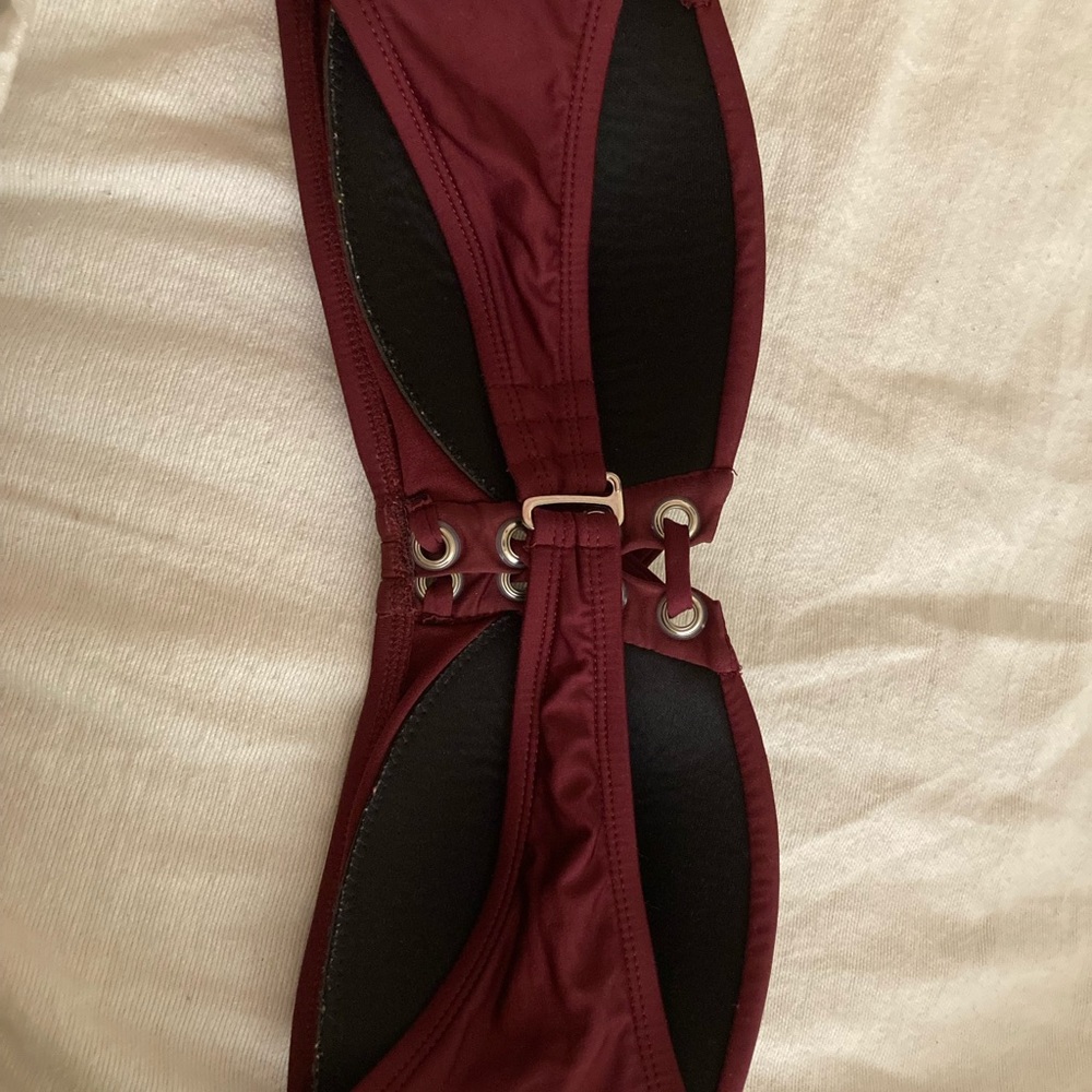 Burgundy bikini 
Size: L
$ 10